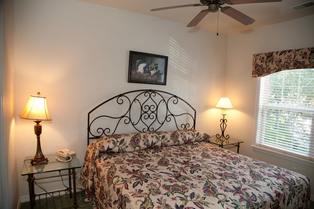 French Quarter Resort Branson Esterno foto