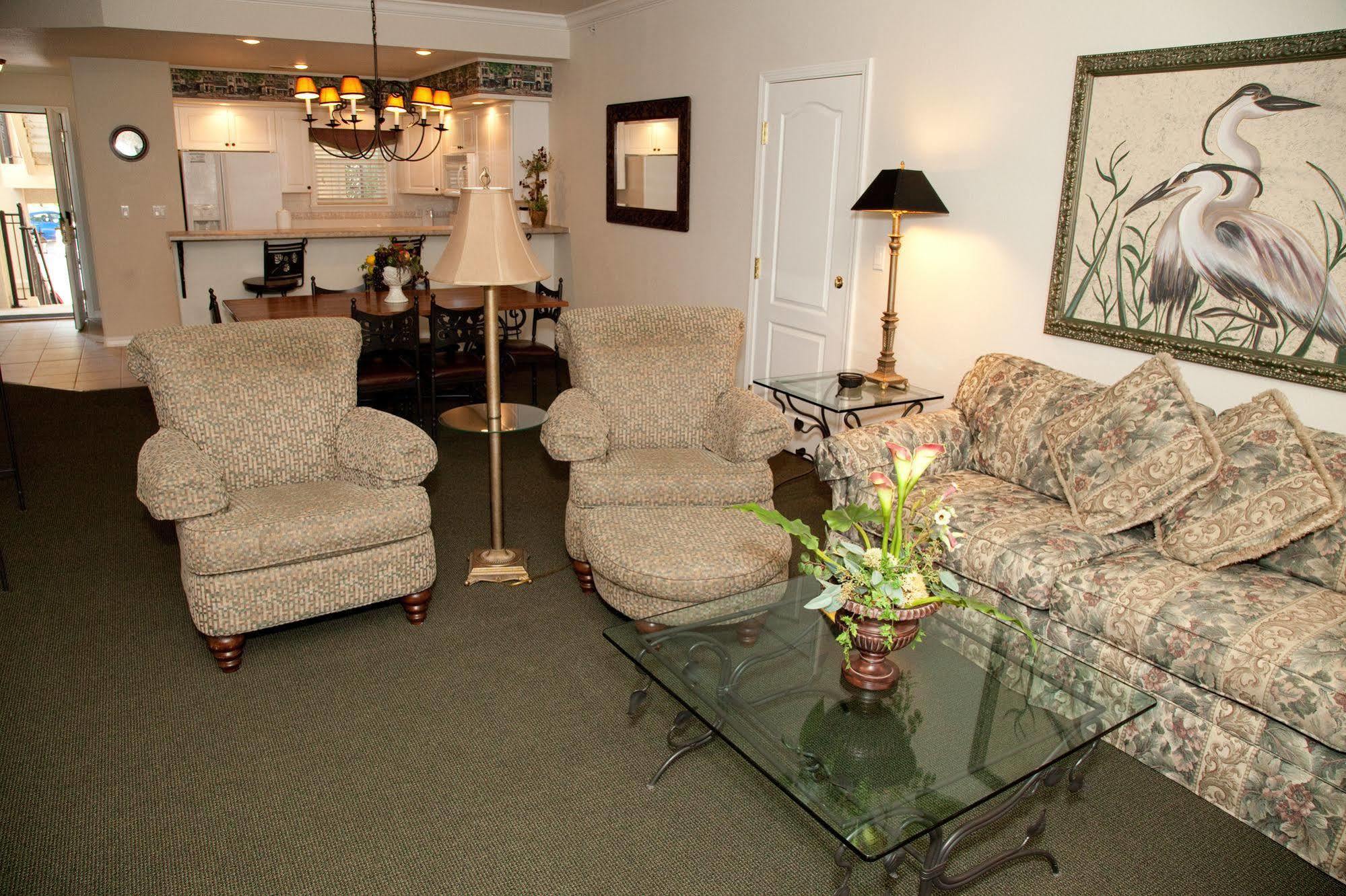 French Quarter Resort Branson Esterno foto