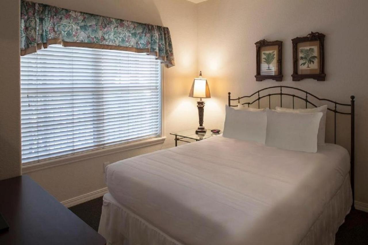French Quarter Resort Branson Esterno foto